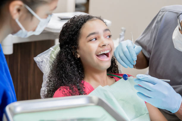 Best Weekend Emergency Dentist in Springdale, PA